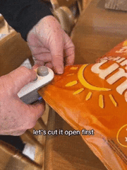 🔥 2-in-1 Mini Bag Sealer & Cutter